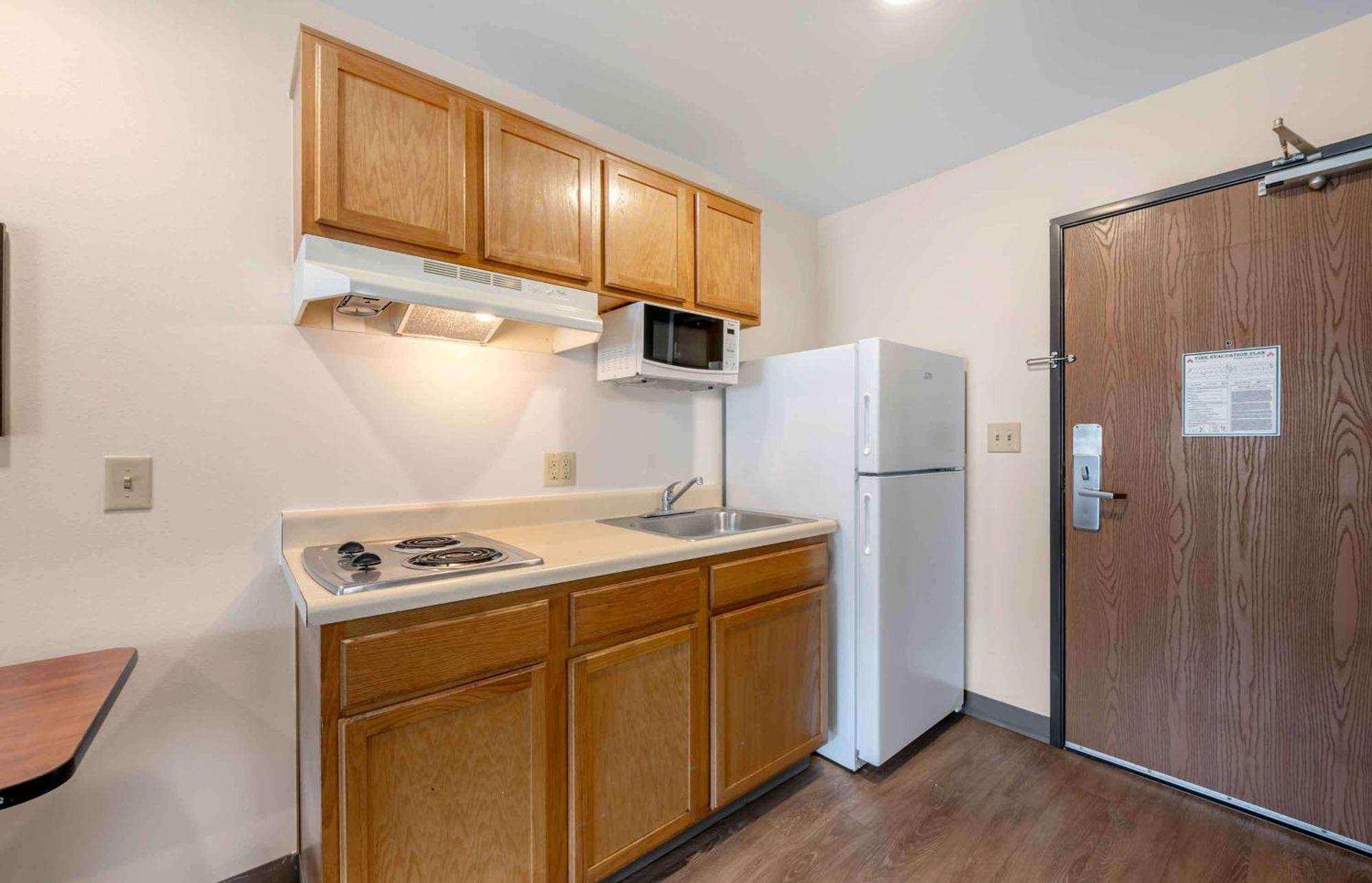 Extended Stay America Select Suites - Orlando - East מראה חיצוני תמונה